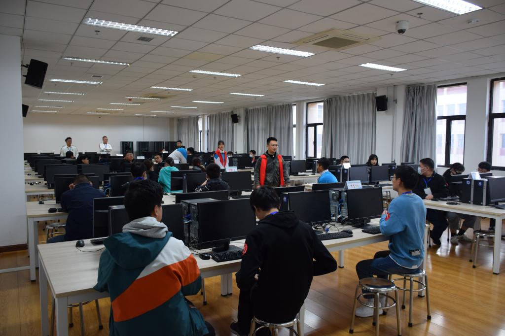 2020年陜西省高職技能大賽雙賽項在我院圓滿舉行，軟件技術開發(fā)專業(yè)展現(xiàn)風采